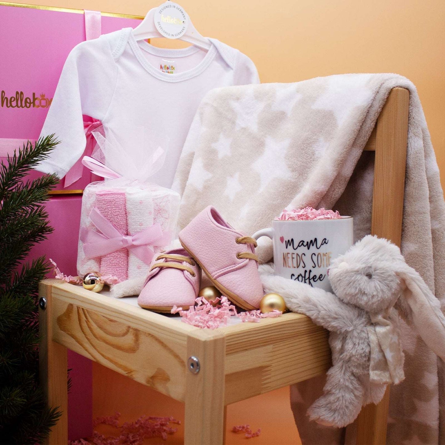 Hellobox Baby Geschenkset (17 Teile) – Für Neugeborene, Jungen & Mädchen