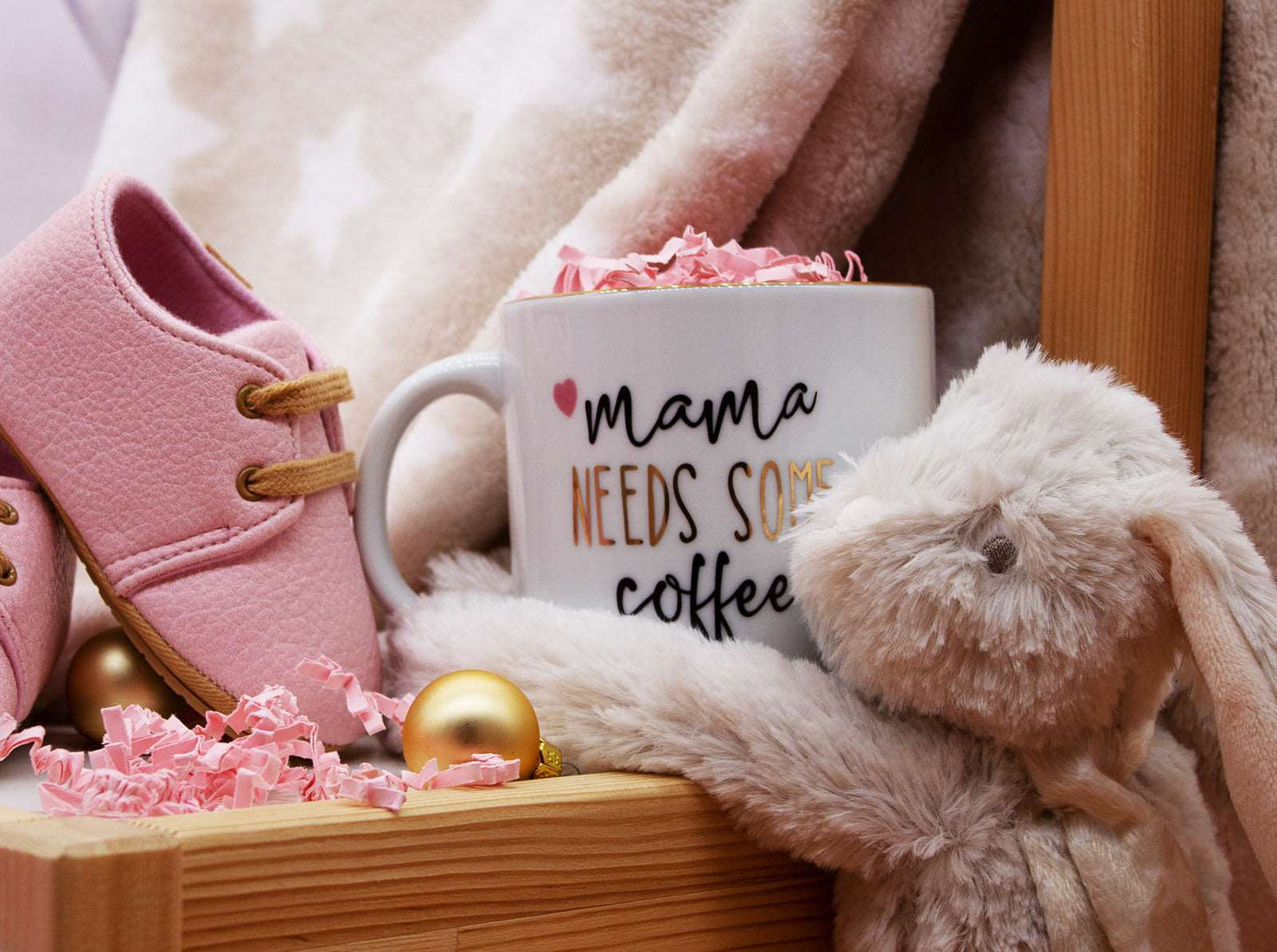 Hellobox Baby Geschenkset (17 Teile) – Für Neugeborene, Jungen & Mädchen